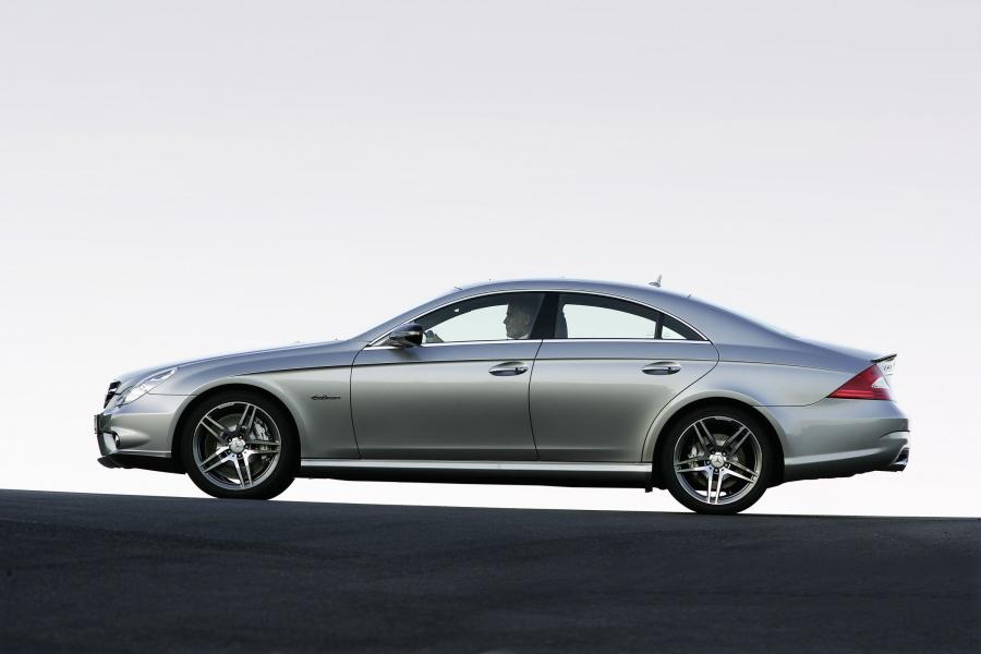  Mercedes-Benz CLS63 AMG 2009 года  (фото 7 из 46)